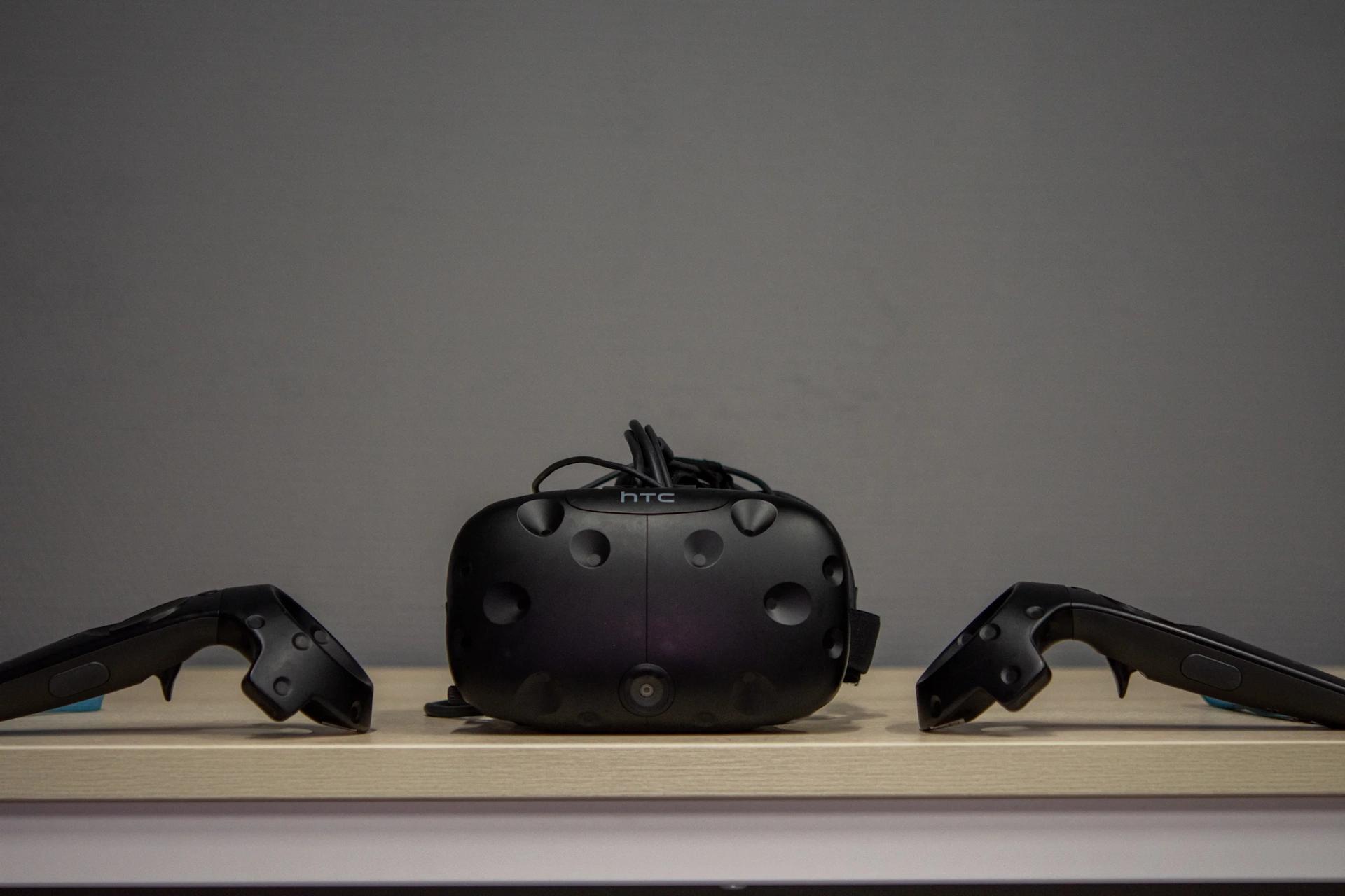 Шлем вирутальной реальности HTC VIVE