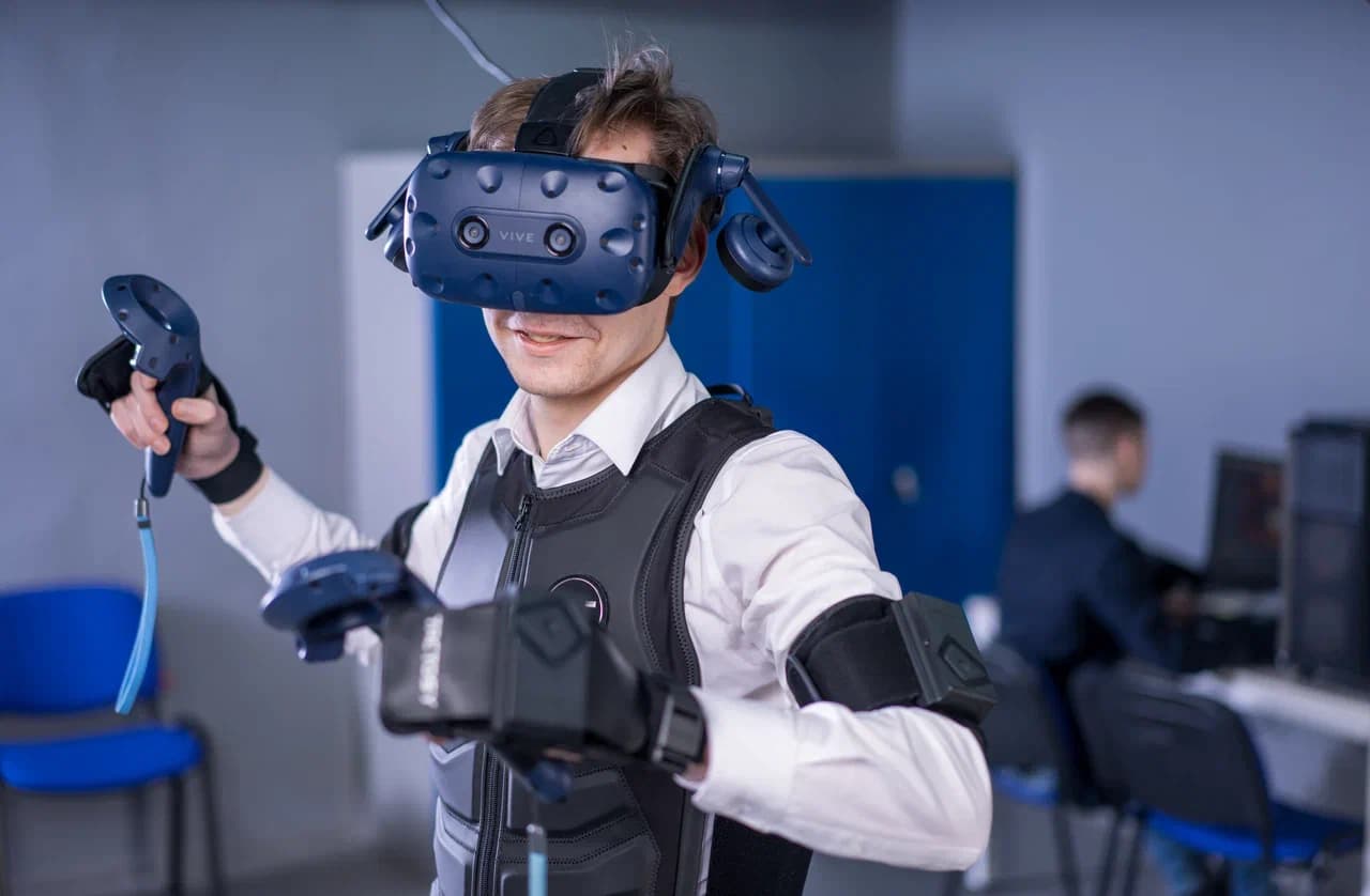 VR лаборатория, HUAWEI, центр киберпсихологии и прикладного анализа больших данных