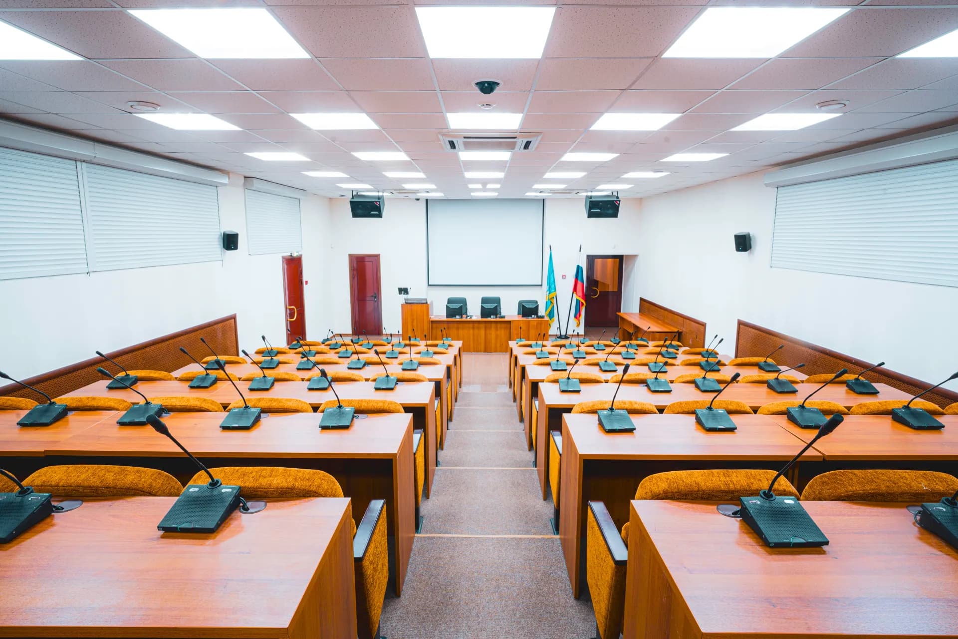 Зал учёного совета