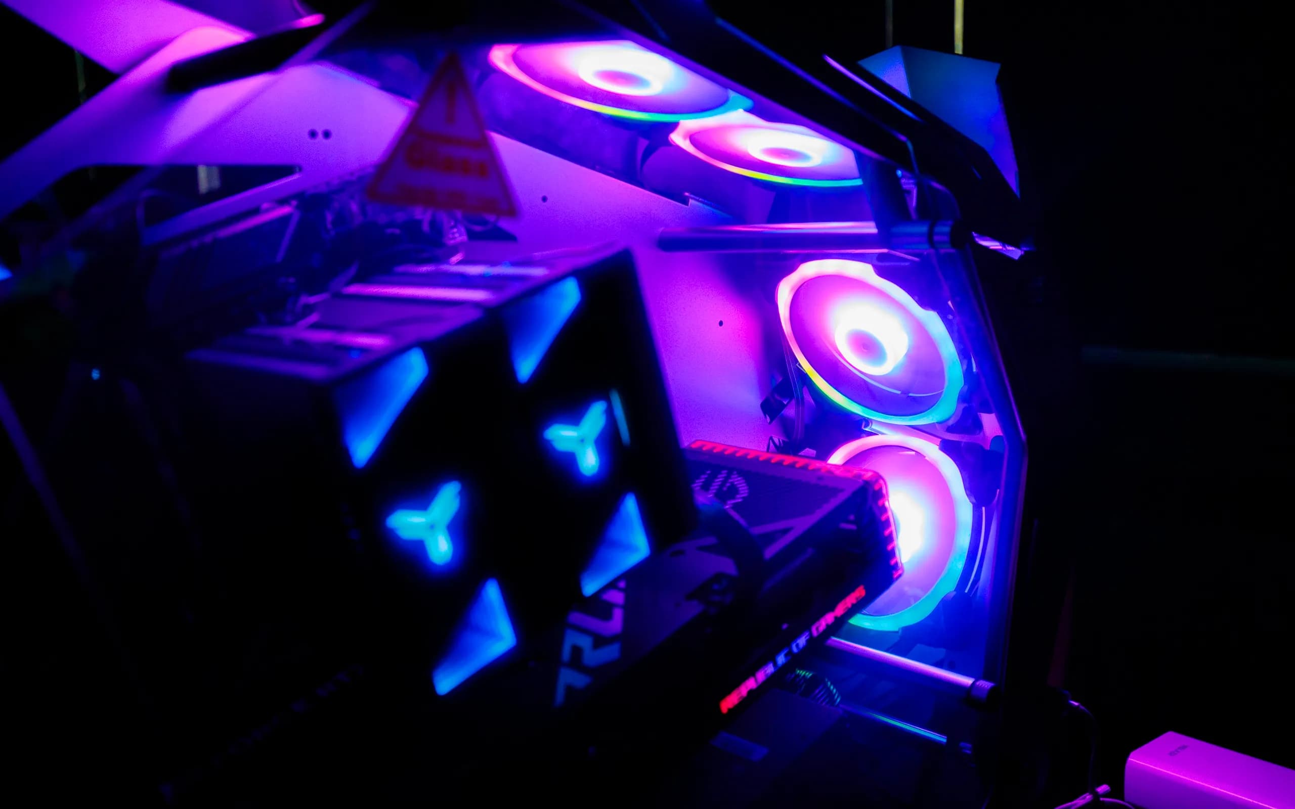 Корпус И, 1 этаж, «Киберзона», игровая зона