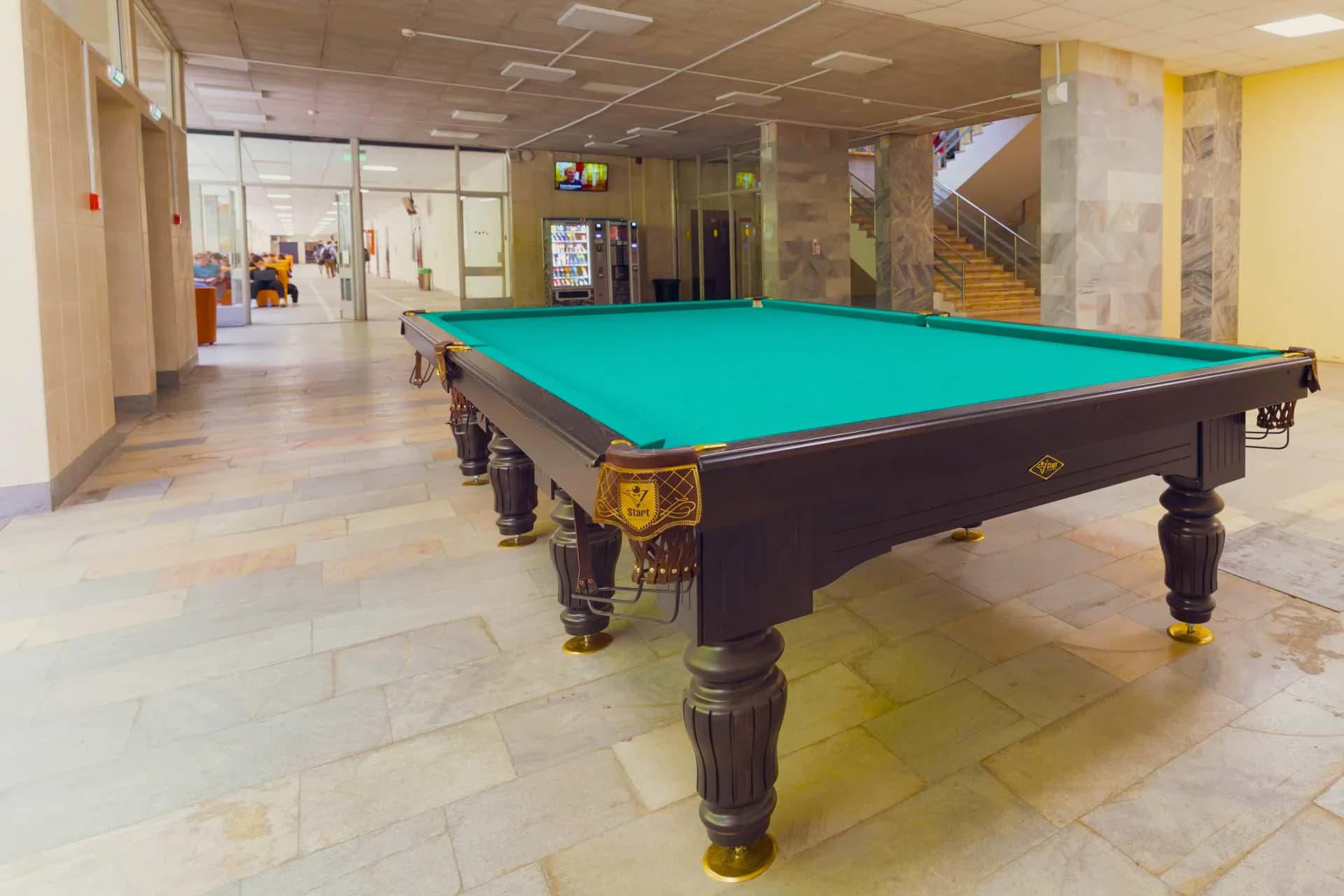 Бильярдный стол, корпус И, 1 этаж