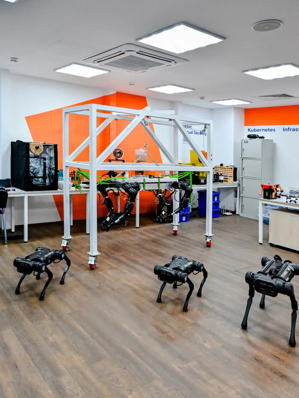 Мегалаборатория - Учебно-научный испытательный комплекс «Импортозамещение информационных технологий»